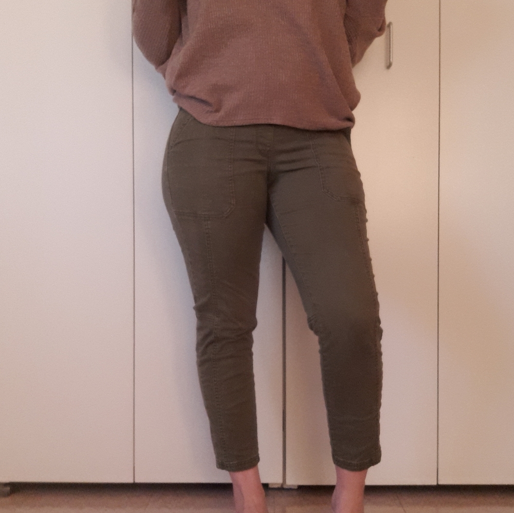 Maternity Pants - Picture 3 of 3